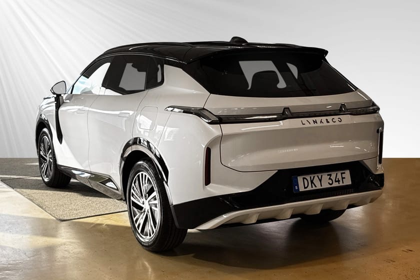Bild 3 av Lynk & Co 08 PHEV