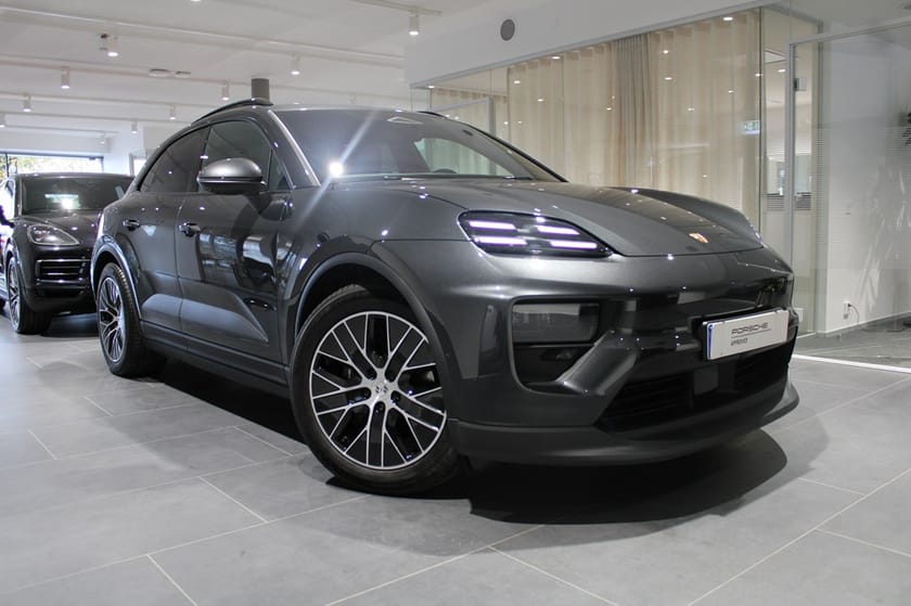 Bild 3 av Porsche Macan Electric