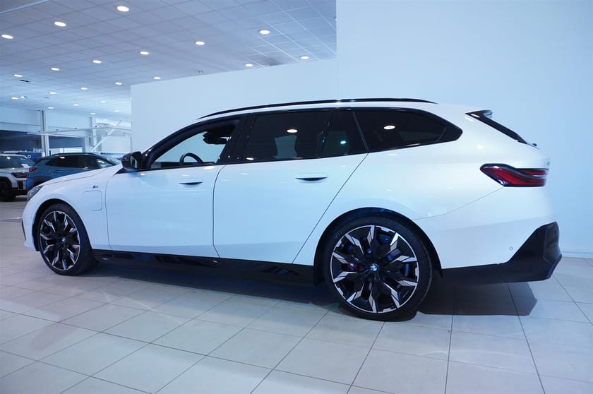 Bild 5 av BMW 550e xDrive Touring