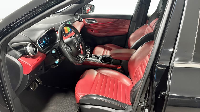 Bild 3 av MG EHS PHEV