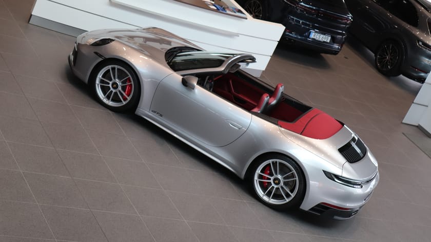Bild 5 av Porsche 911 Carrera 4 GTS Cabriolet