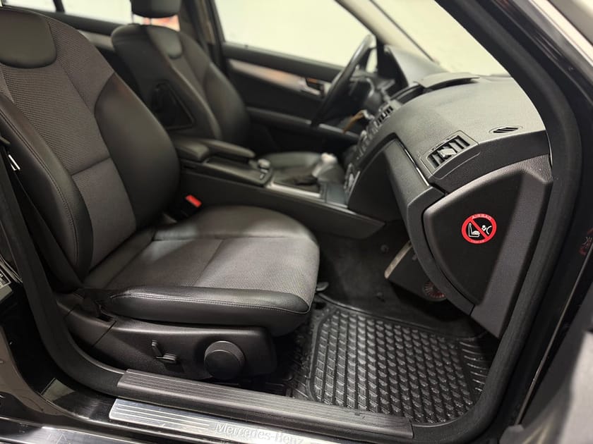Bild 5 av Mercedes-Benz C 220 CDI BE