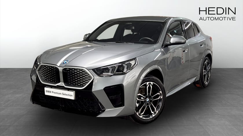Bild 1 av BMW iX2 xDrive30