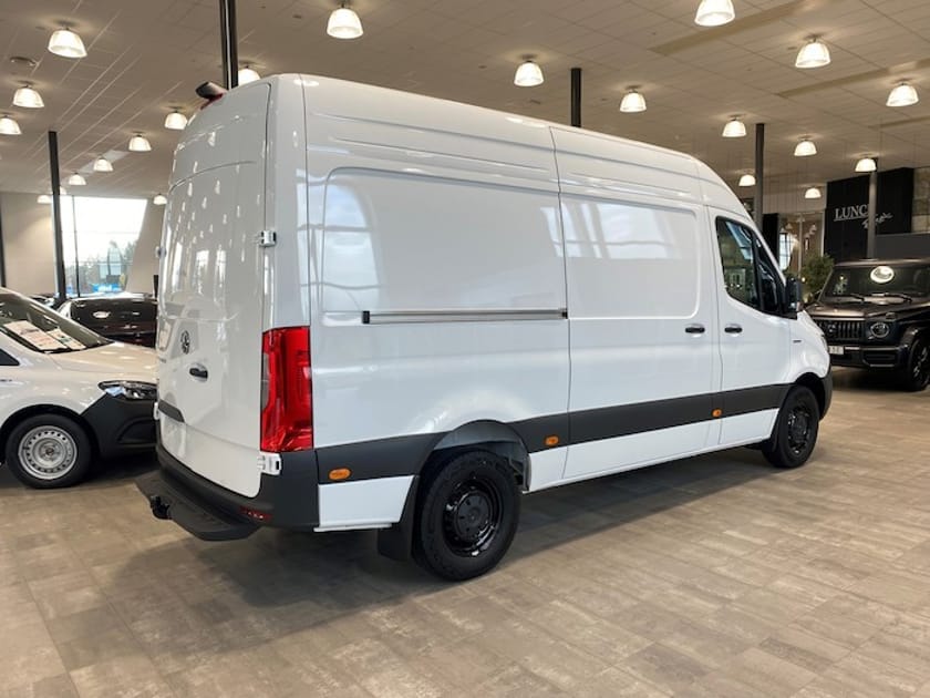 Bild 4 av Mercedes-Benz eSprinter 414 81 kWh