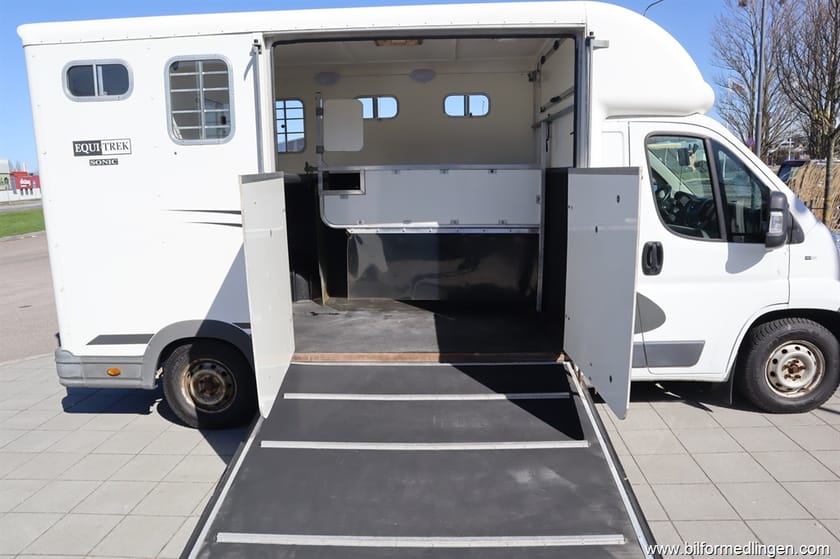 Bild 2 av Peugeot Boxer Chassi Cab