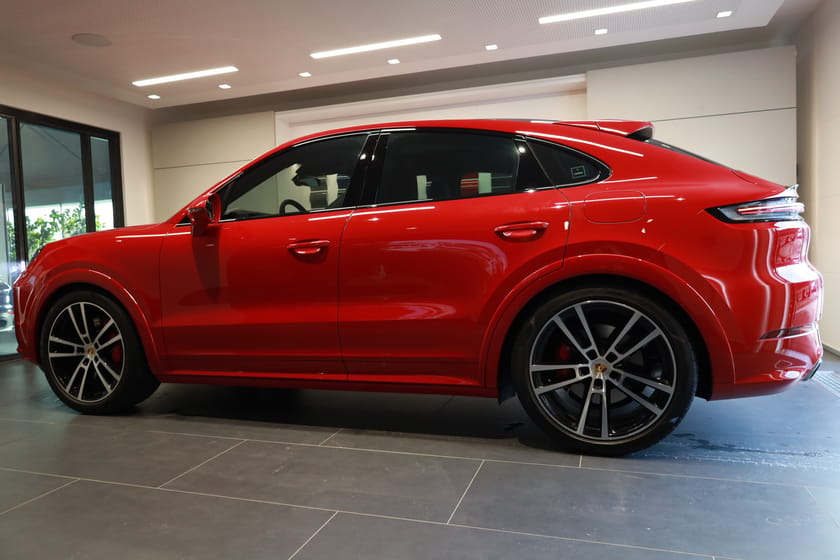 Bild 3 av Porsche Cayenne S E-Hybrid Coupé