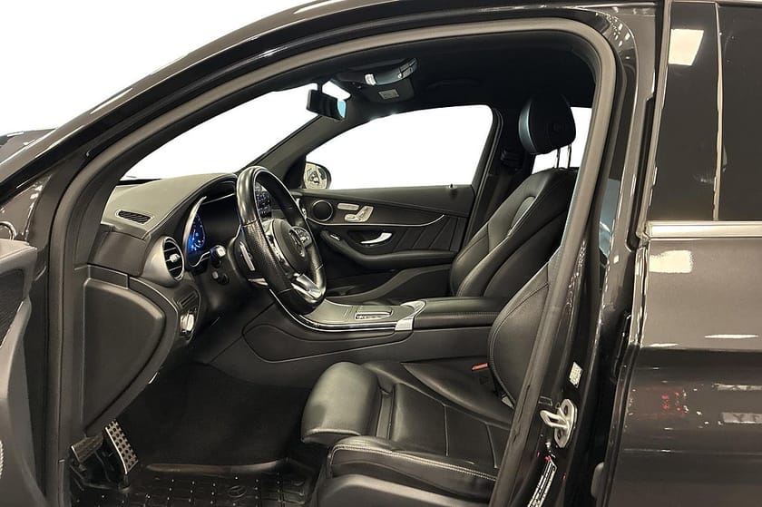 Bild 3 av Mercedes-Benz GLC 300 e Coupé 4MATIC