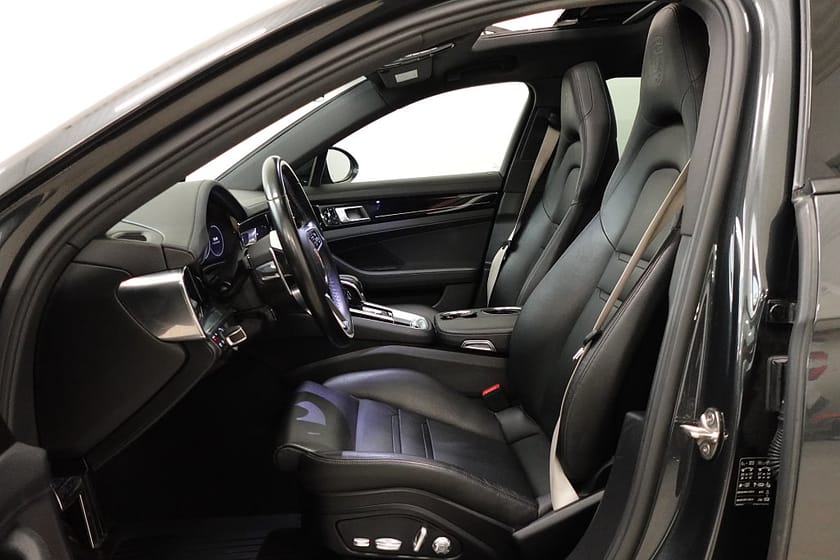 Bild 4 av Porsche Panamera 4 E-Hybrid Sport Turismo