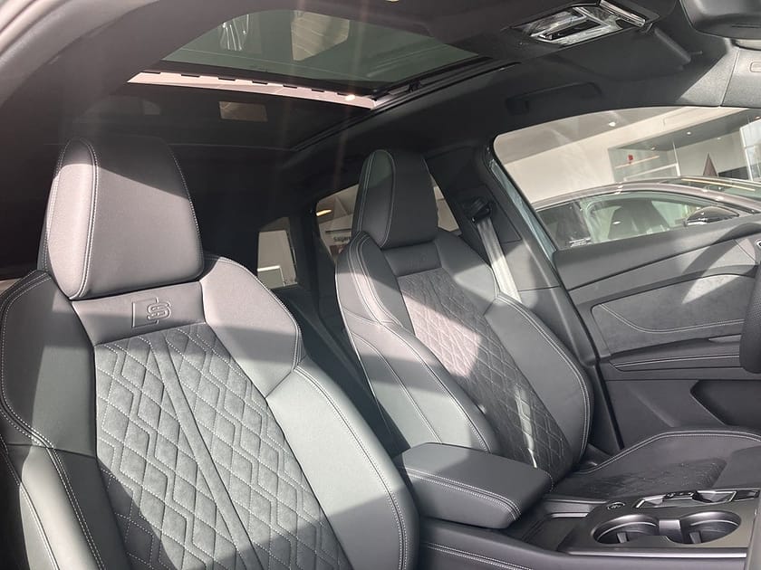 Bild 5 av Audi Q4 e-tron quattro