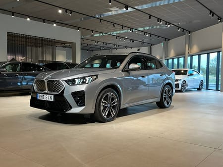 BMW iX2 eDrive20