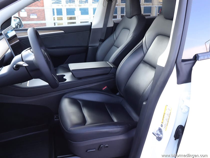 Bild 5 av Tesla Model Y Performance