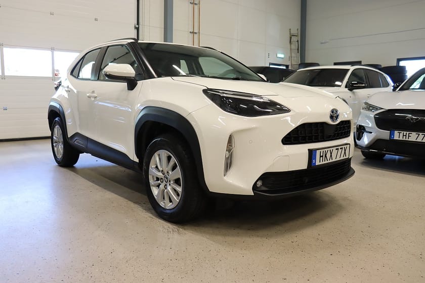 Bild 2 av Toyota Yaris Cross Hybrid AWD-i