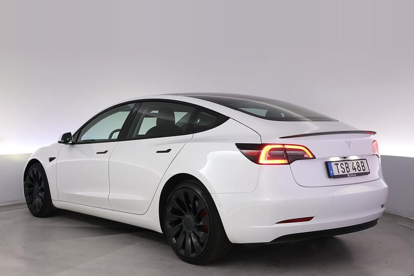 Bild 4 av Tesla Model 3 Performance