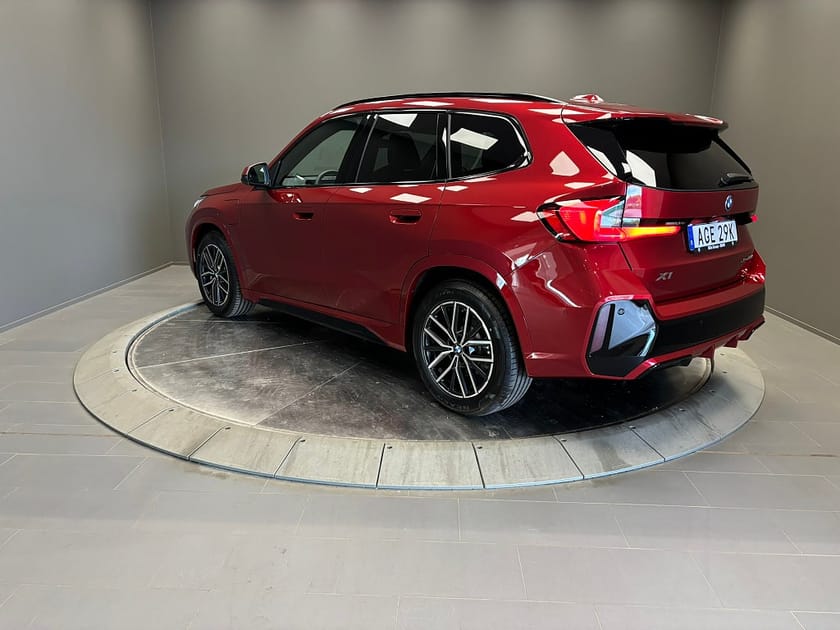 Bild 3 av BMW X1 xDrive25e