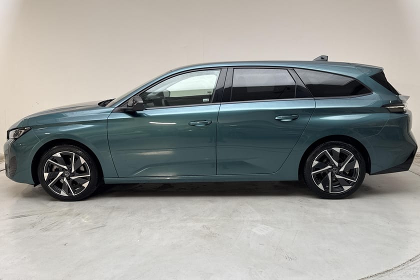 Bild 2 av Peugeot 308 SW Hybrid 145