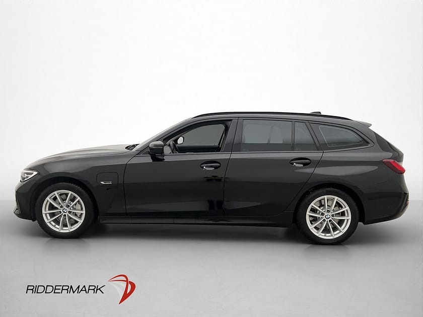 Bild 4 av BMW 330e Touring