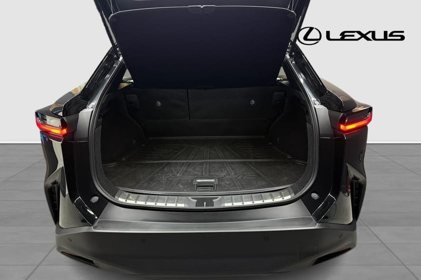 Bild 4 av Lexus RZ 300e