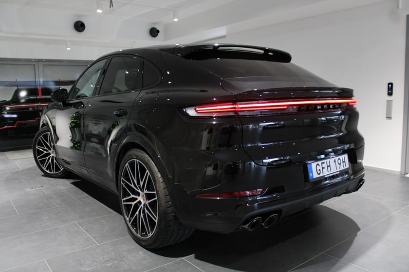 Bild 2 av Porsche Cayenne E-Hybrid Coupé