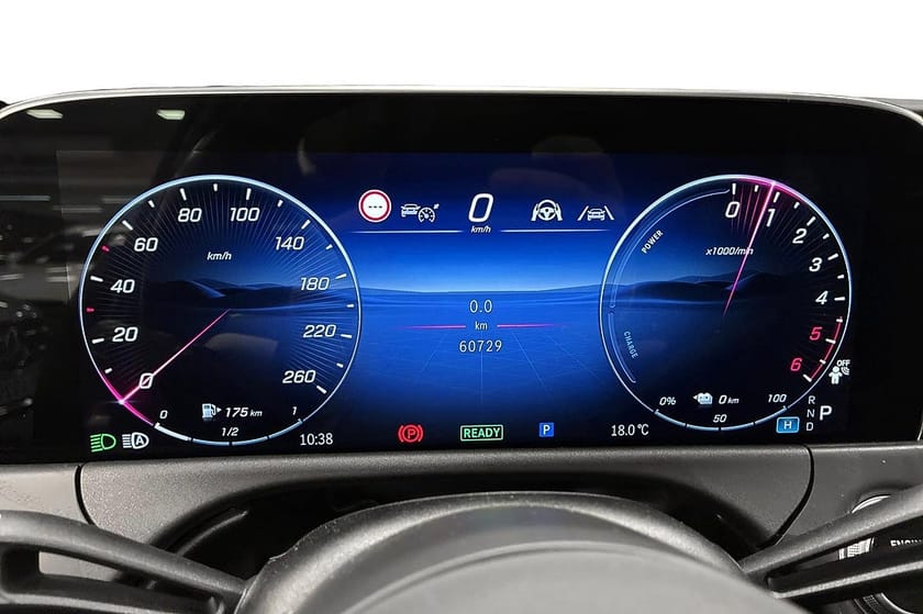 Bild 5 av Mercedes-Benz E 300 de 4MATIC T
