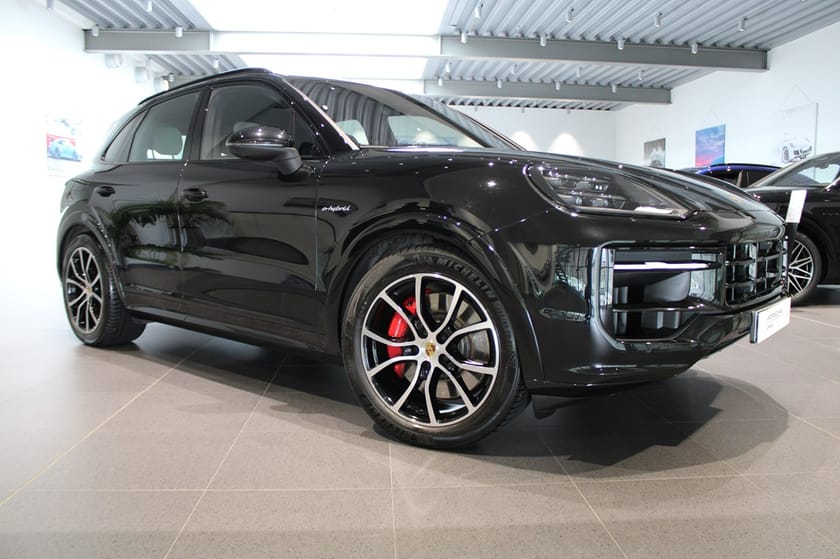 Bild 1 av Porsche Cayenne S E-Hybrid