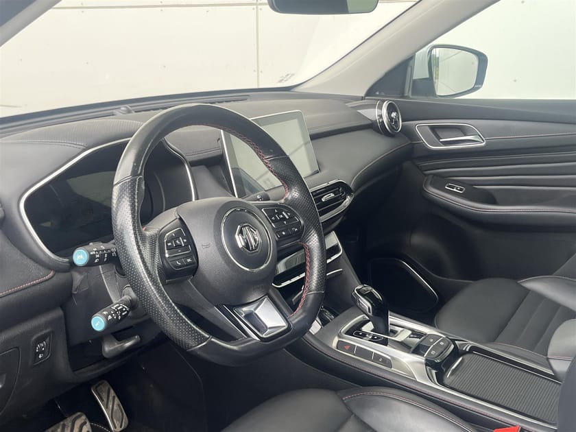 Bild 4 av MG EHS PHEV