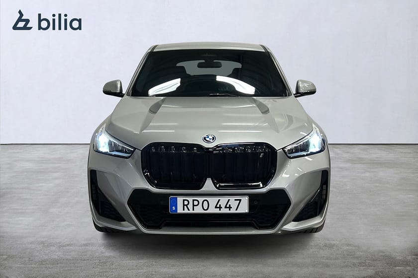 Bild 2 av BMW iX1 xDrive30