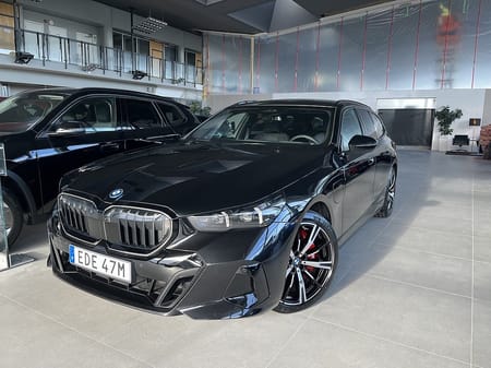 BMW 550e xDrive Touring