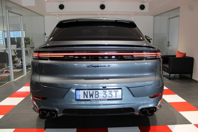 Bild 4 av Porsche Cayenne S E-Hybrid Coupé
