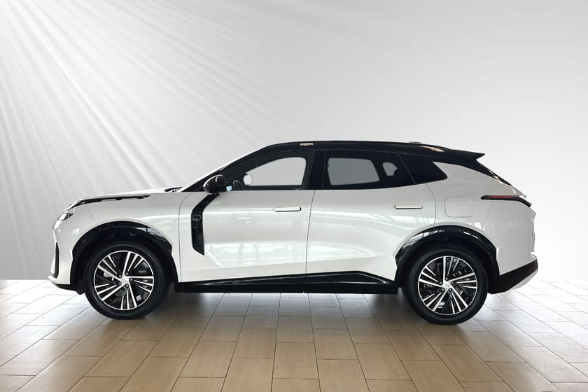 Bild 2 av Lynk & Co 08 PHEV