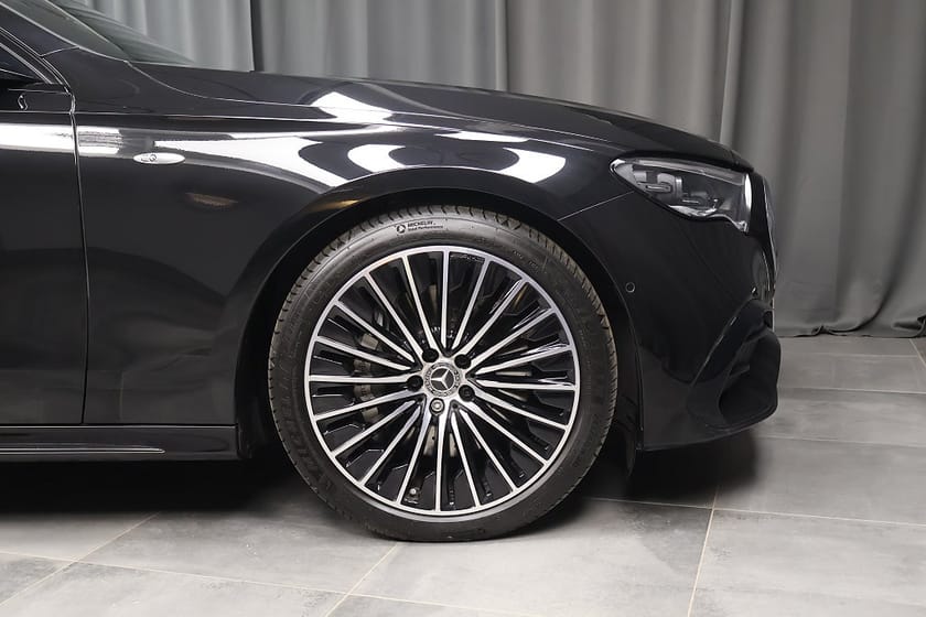 Bild 5 av Mercedes-Benz E 300 de 4MATIC T