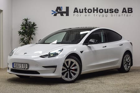 Tesla Model 3 Long Range AWD