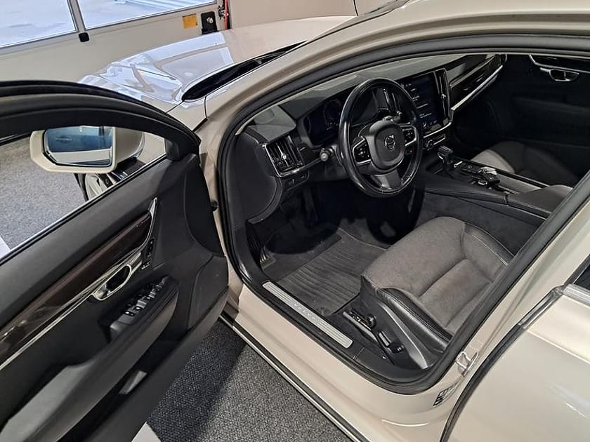 Bild 2 av Volvo V90