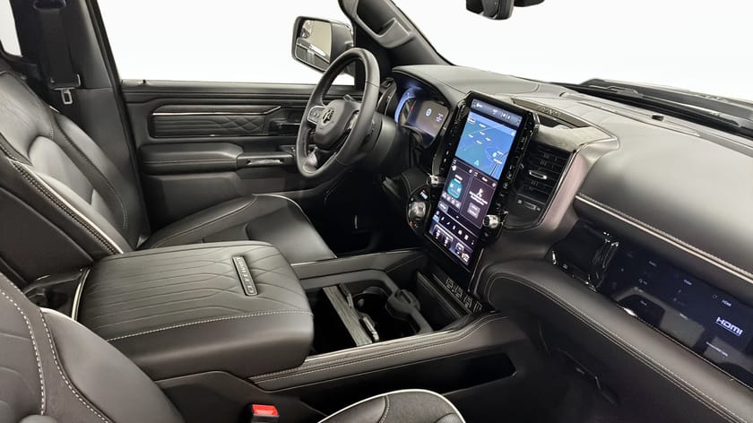 Bild 3 av RAM 1500 RHO