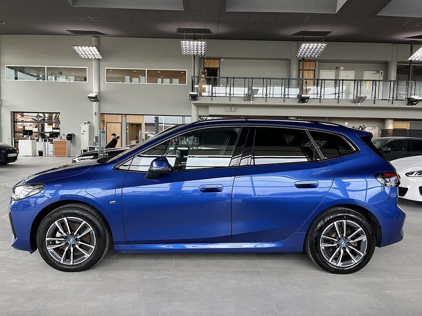 Bild 3 av BMW 225e xDrive Active Tourer
