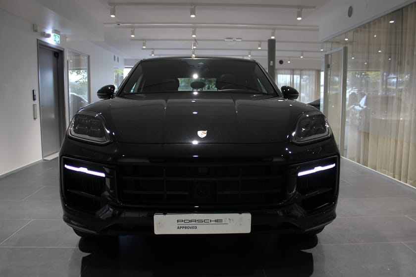 Bild 3 av Porsche Cayenne E-Hybrid Coupé