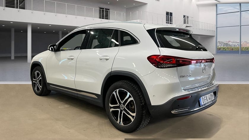 Bild 2 av Mercedes-Benz EQA 250