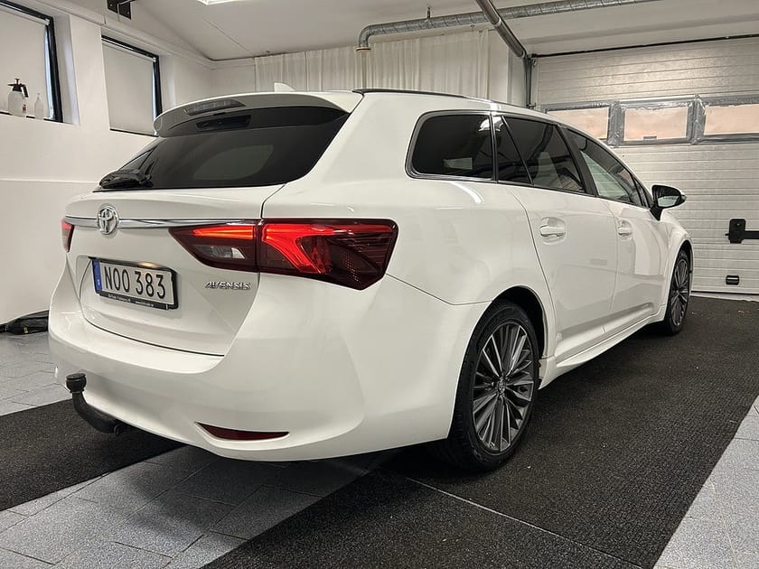 Bild 2 av Toyota Avensis Kombi