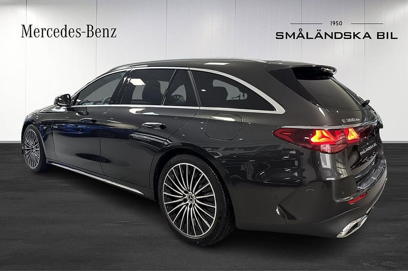 Bild 4 av Mercedes-Benz E 300 de 4MATIC T