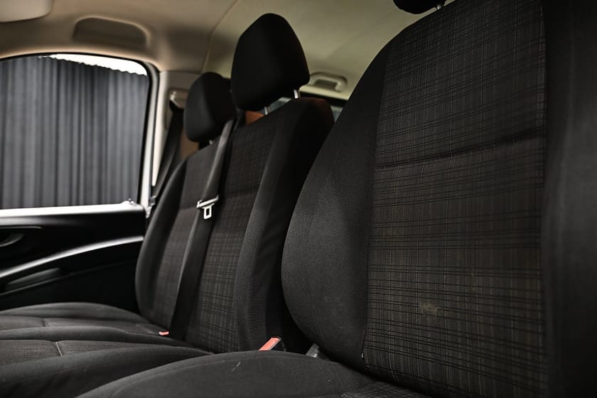 Bild 4 av Mercedes-Benz Vito Mixto 114 CDI 4MATIC 3.2t