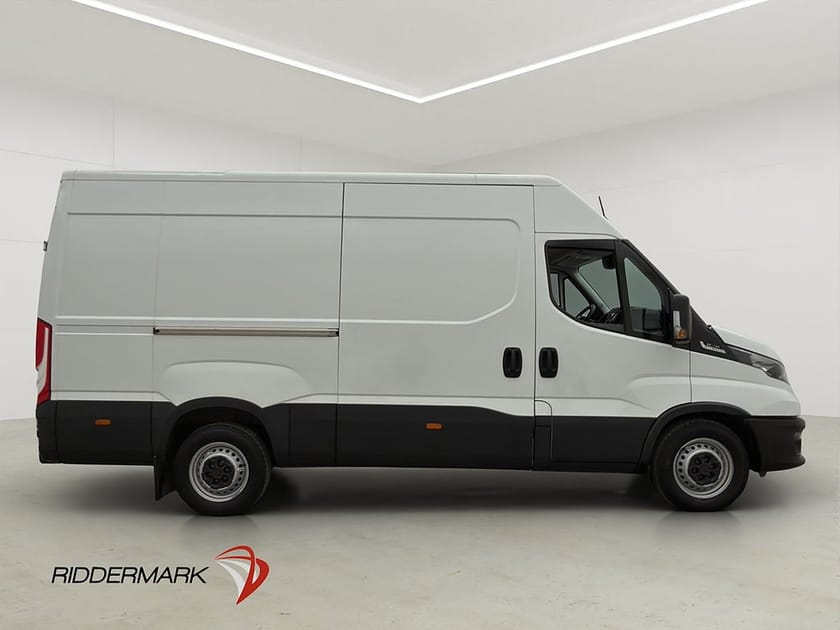 Bild 2 av Iveco Daily 35-140 Van