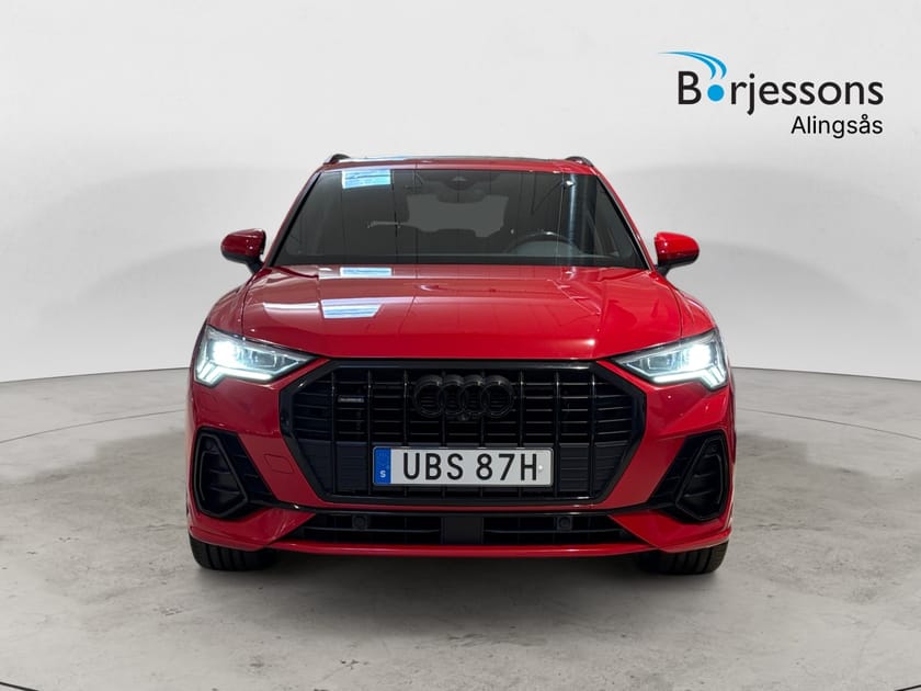 Bild 4 av Audi Q3 40 TDI quattro