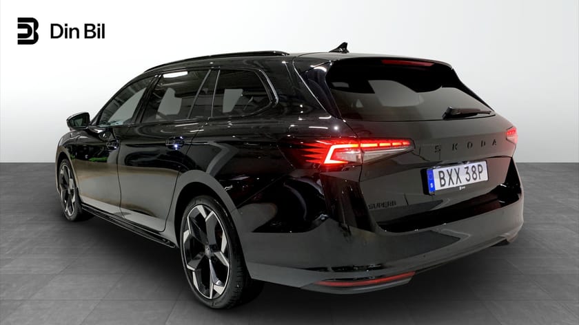 Bild 3 av Škoda Superb iV Kombi