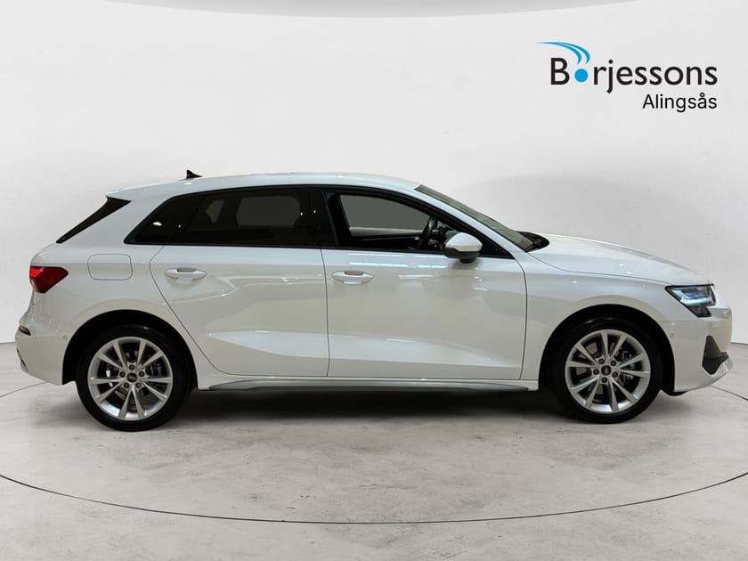 Bild 2 av Audi A3 Sportback 40 TFSI e