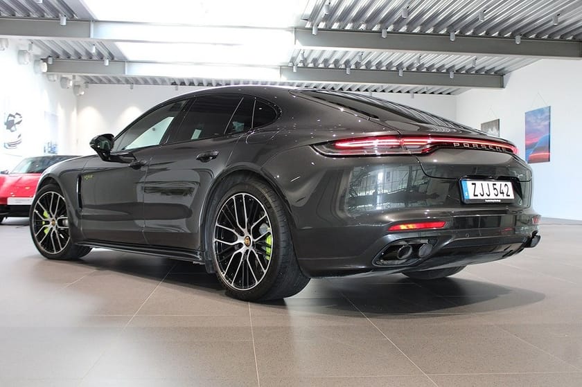 Bild 2 av Porsche Panamera 4 E-Hybrid