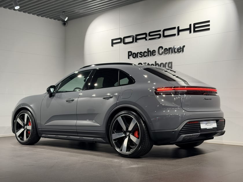 Bild 5 av Porsche Macan 4S Electric