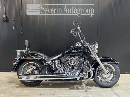 Harley-Davidson Softail Deluxe