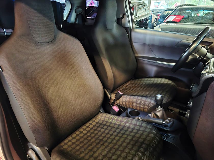 Bild 4 av Toyota iQ