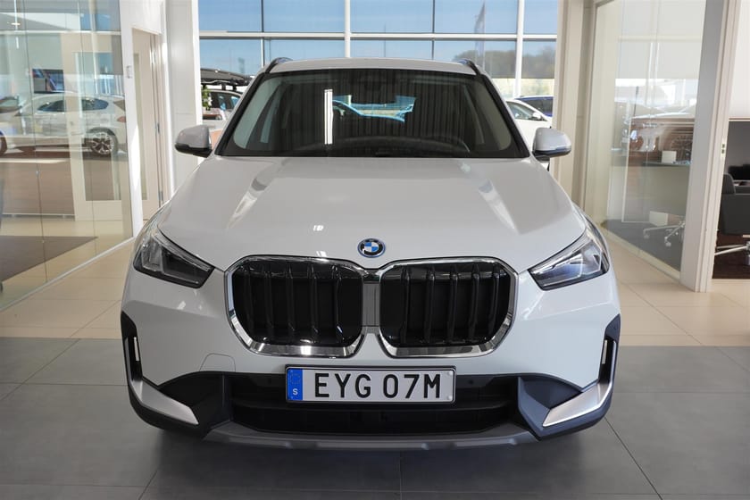Bild 3 av BMW X1 xDrive25e