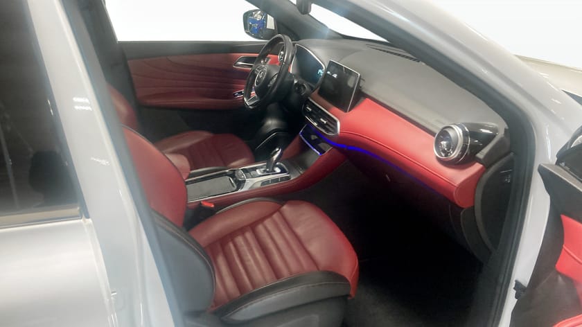Bild 3 av MG EHS PHEV