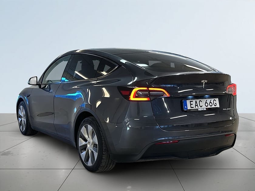 Bild 5 av Tesla Model Y Long Range AWD